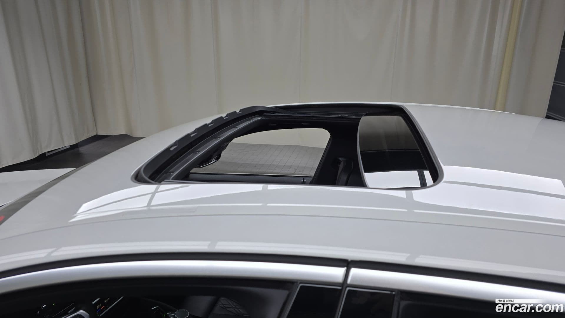 Main__Slider__Photo:5-Series BMW 2020.10-18