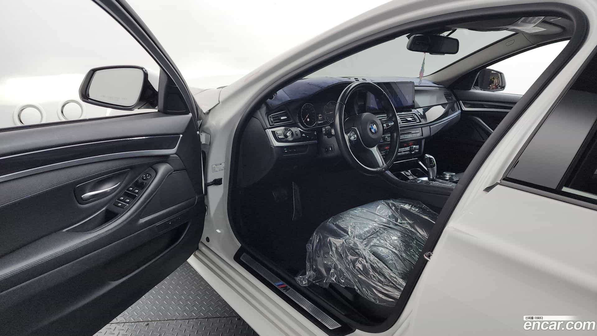 5-Series BMW 2016.9-INNER-010