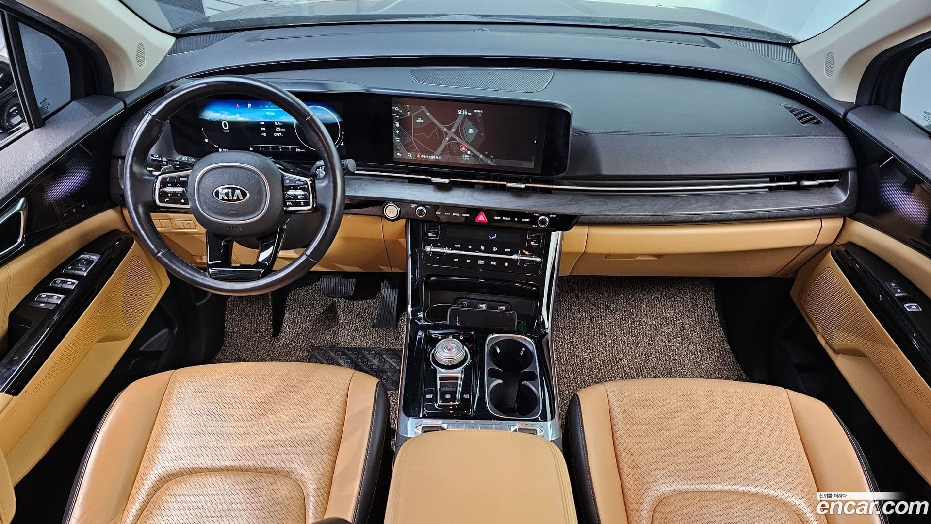 Main__Slider__Photo:Canival Kia 2021.0-6