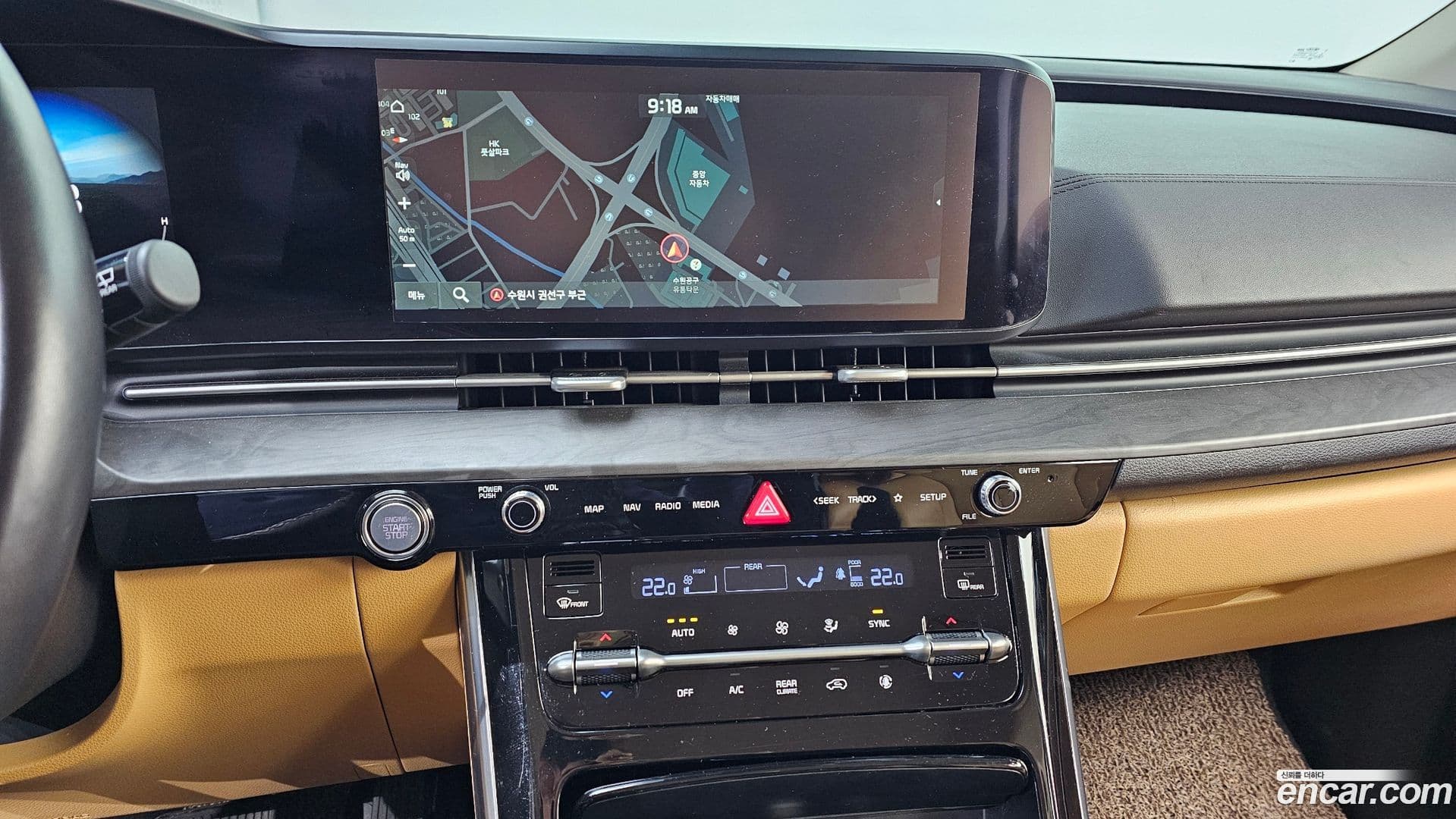 Main__Slider__Photo:Canival Kia 2021.0-13