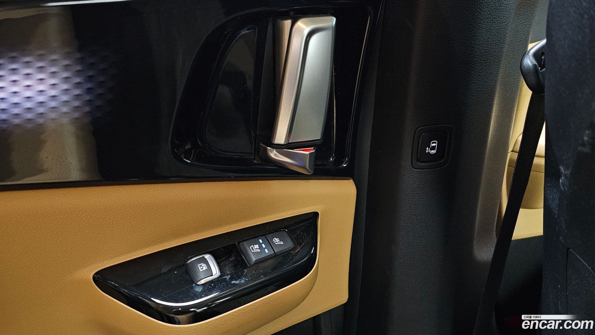 Main__Slider__Photo:Canival Kia 2021.0-18