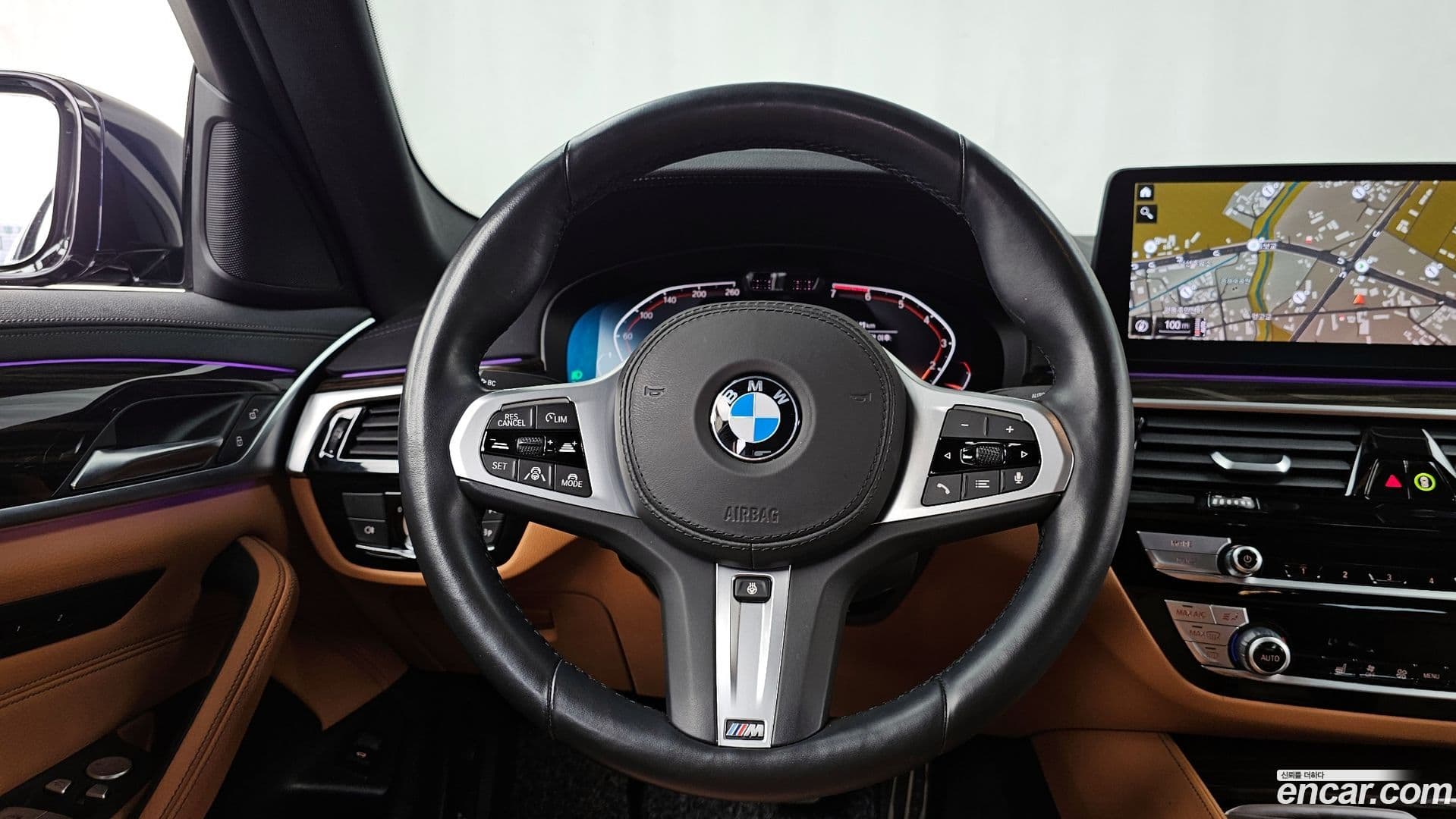 Main__Slider__Photo:5-Series BMW 2021.4-12