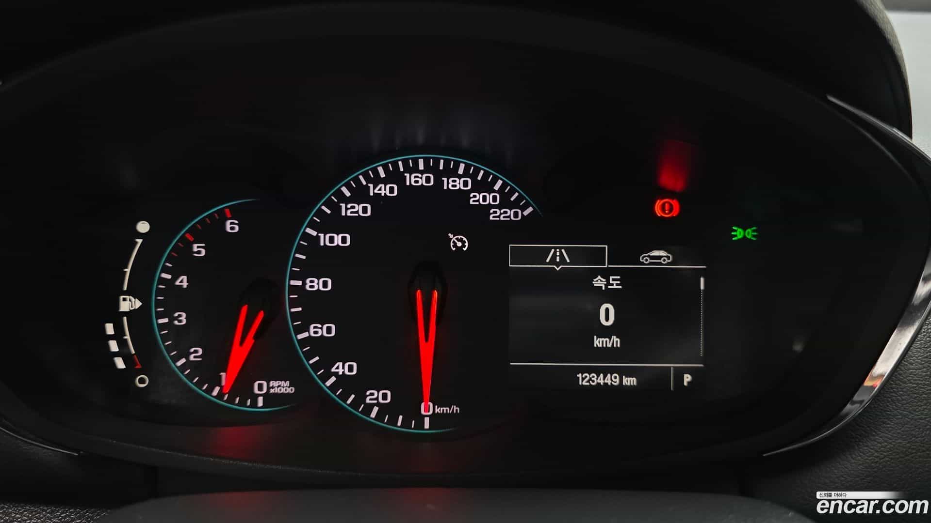 Trax ChevroletGMDaewoo 2017.10-INNER-008