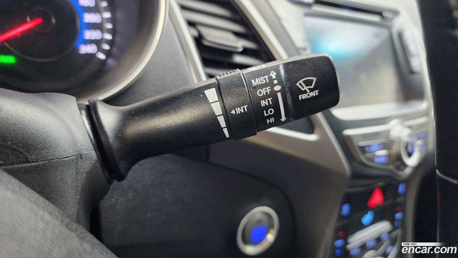 Main__Slider__Photo:AVANTE Hyundai 2014.10-18