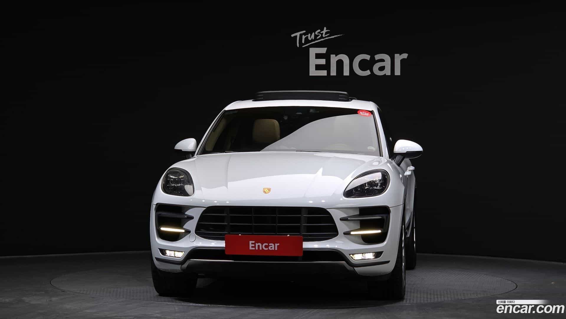 Macan Porsche 2014.5-OUTER-003
