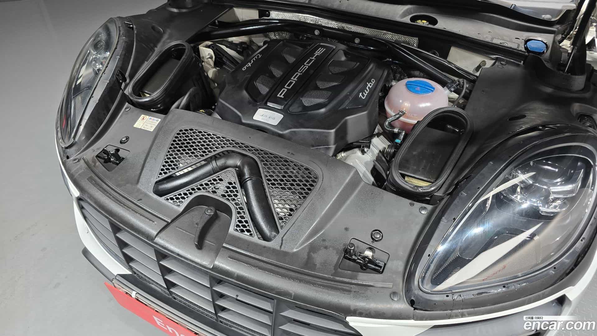 Macan Porsche 2014.5-OUTER-006