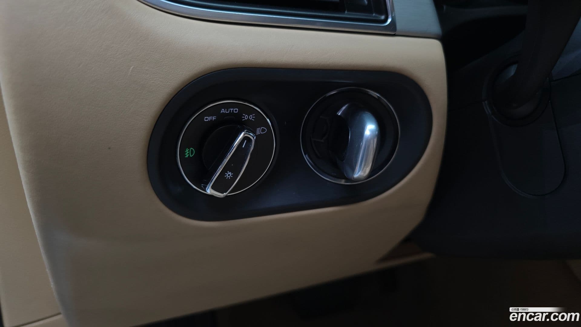 Main__Slider__Photo:Macan Porsche 2014.5-16