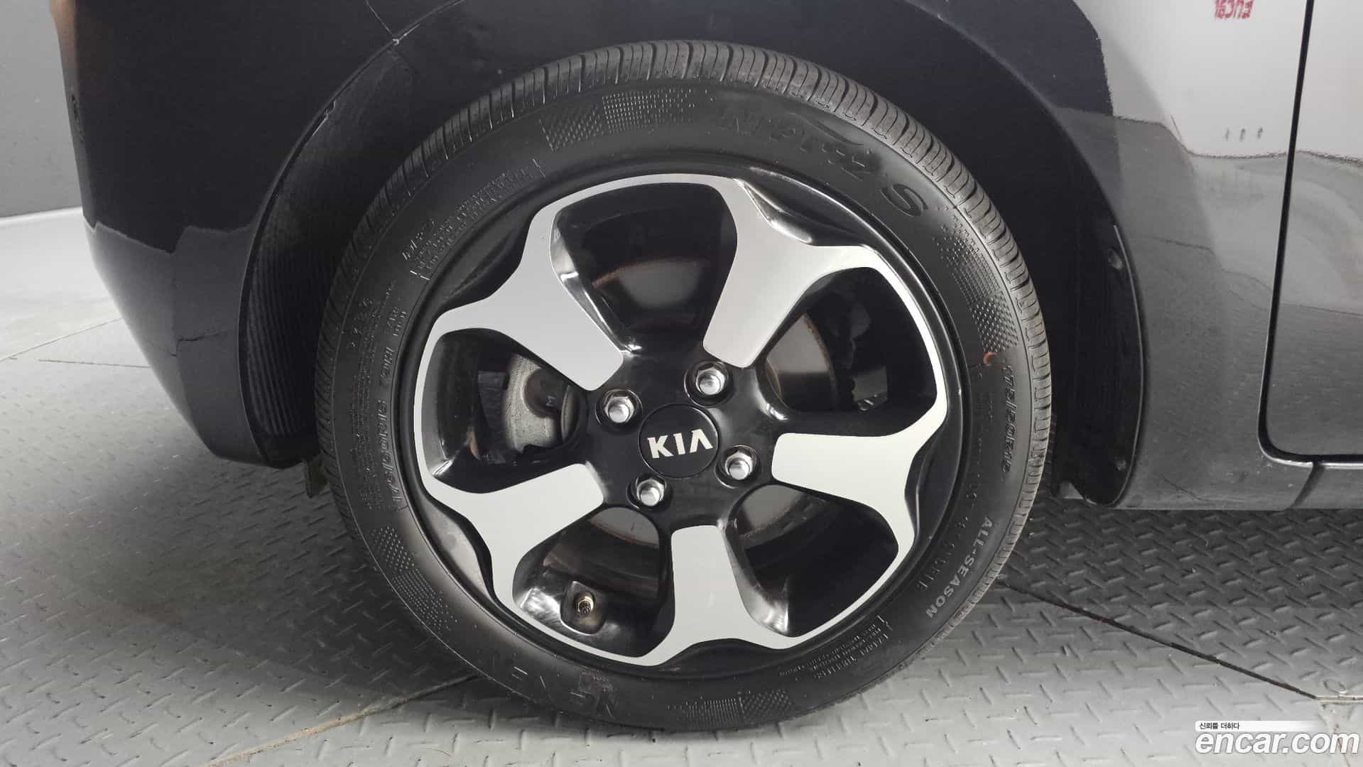 RAY Kia 2015.4-OUTER-005