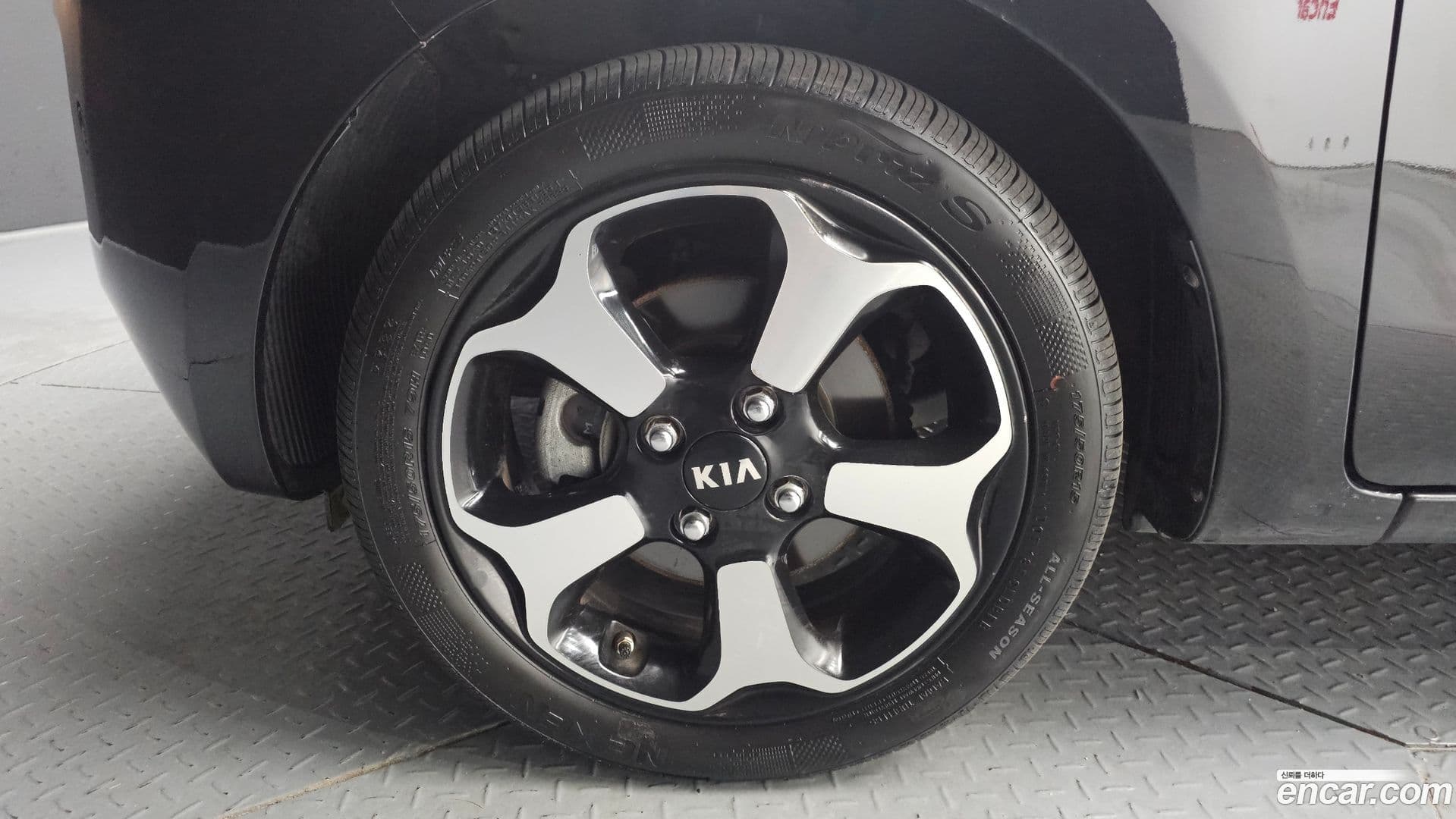 Main__Slider__Photo:RAY Kia 2015.4-4