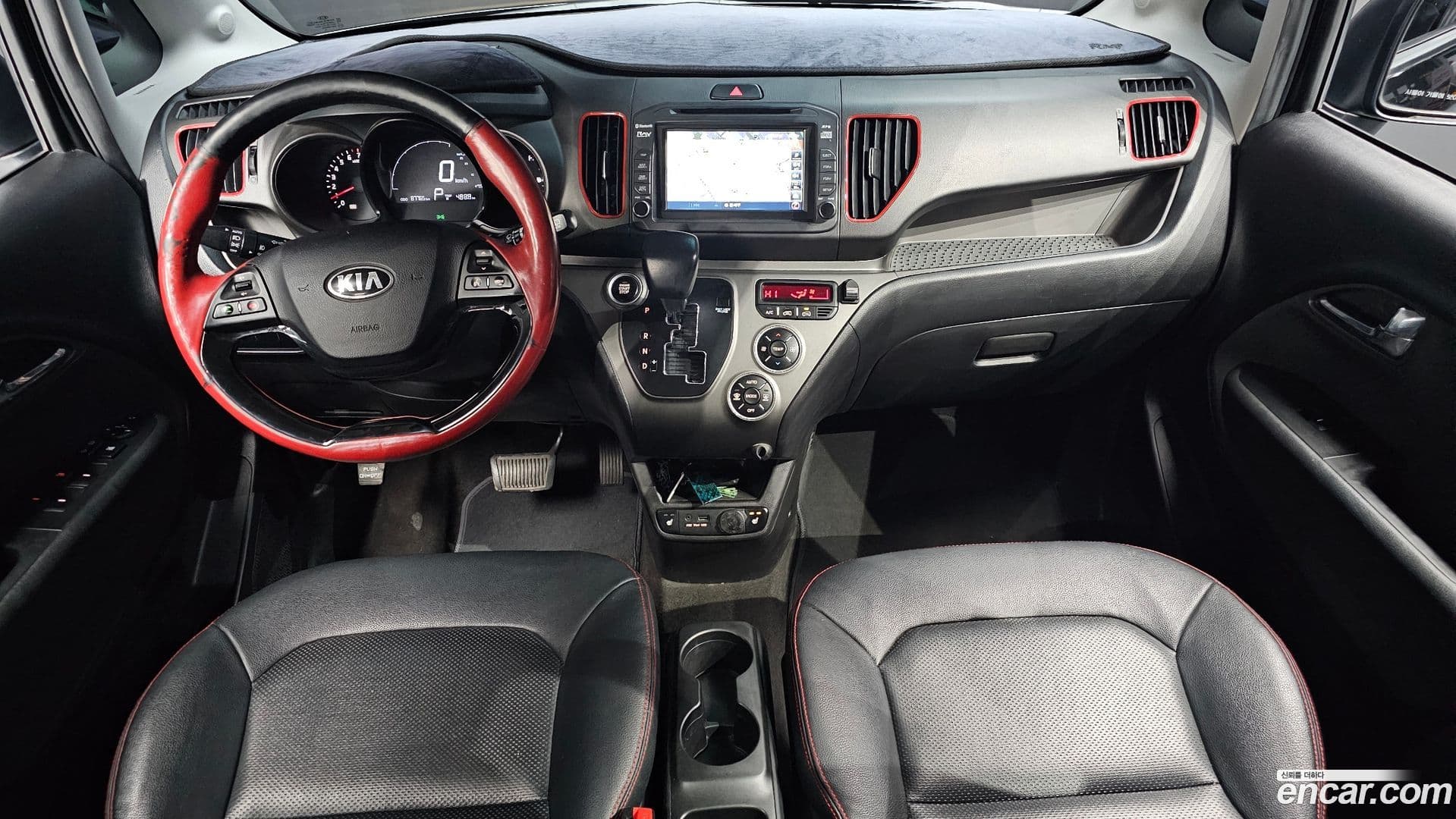 Main__Slider__Photo:RAY Kia 2015.4-6