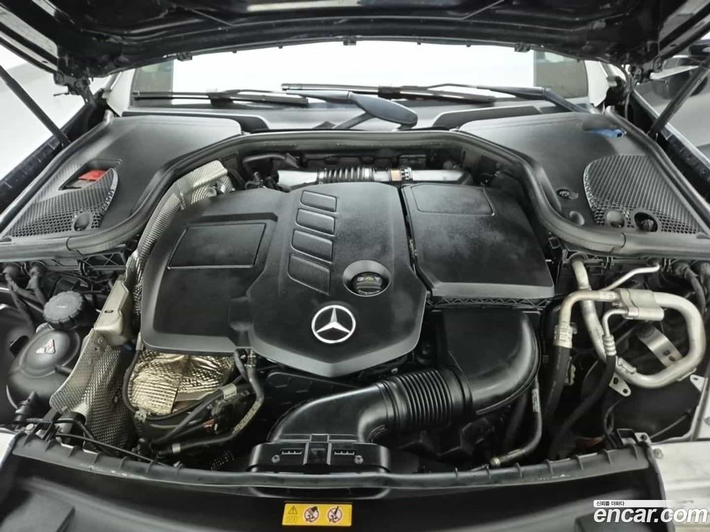 E-Class Mercedes-Benz 2018.7-OUTER-006