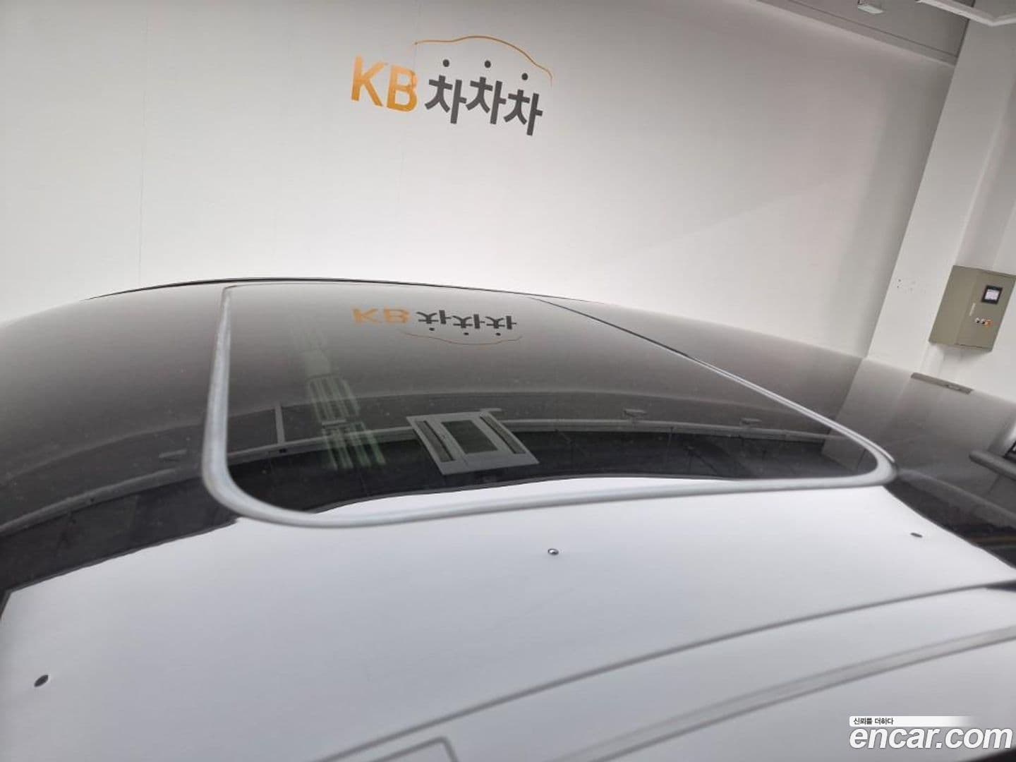 Main__Slider__Photo:E-Class Mercedes-Benz 2018.7-13