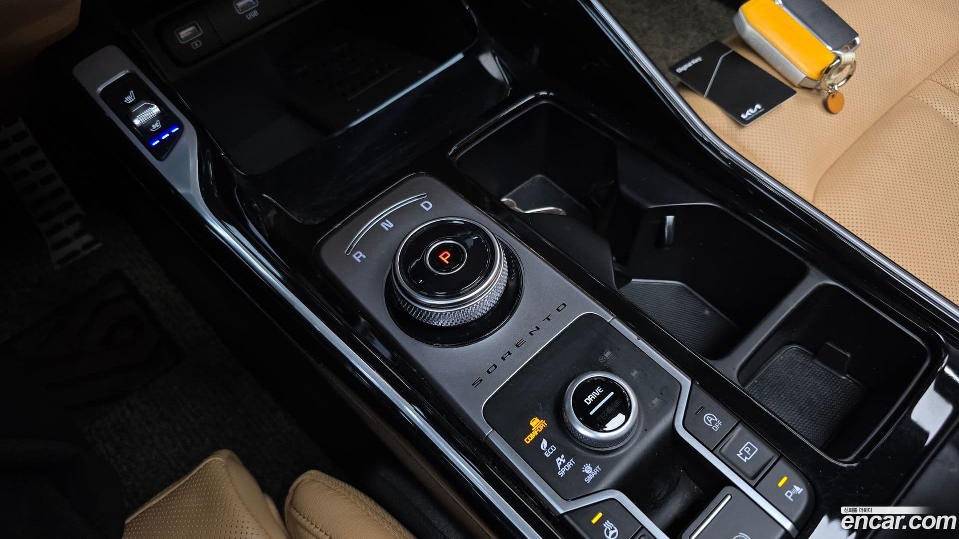 Main__Slider__Photo:Sorento Kia 2021.7-8