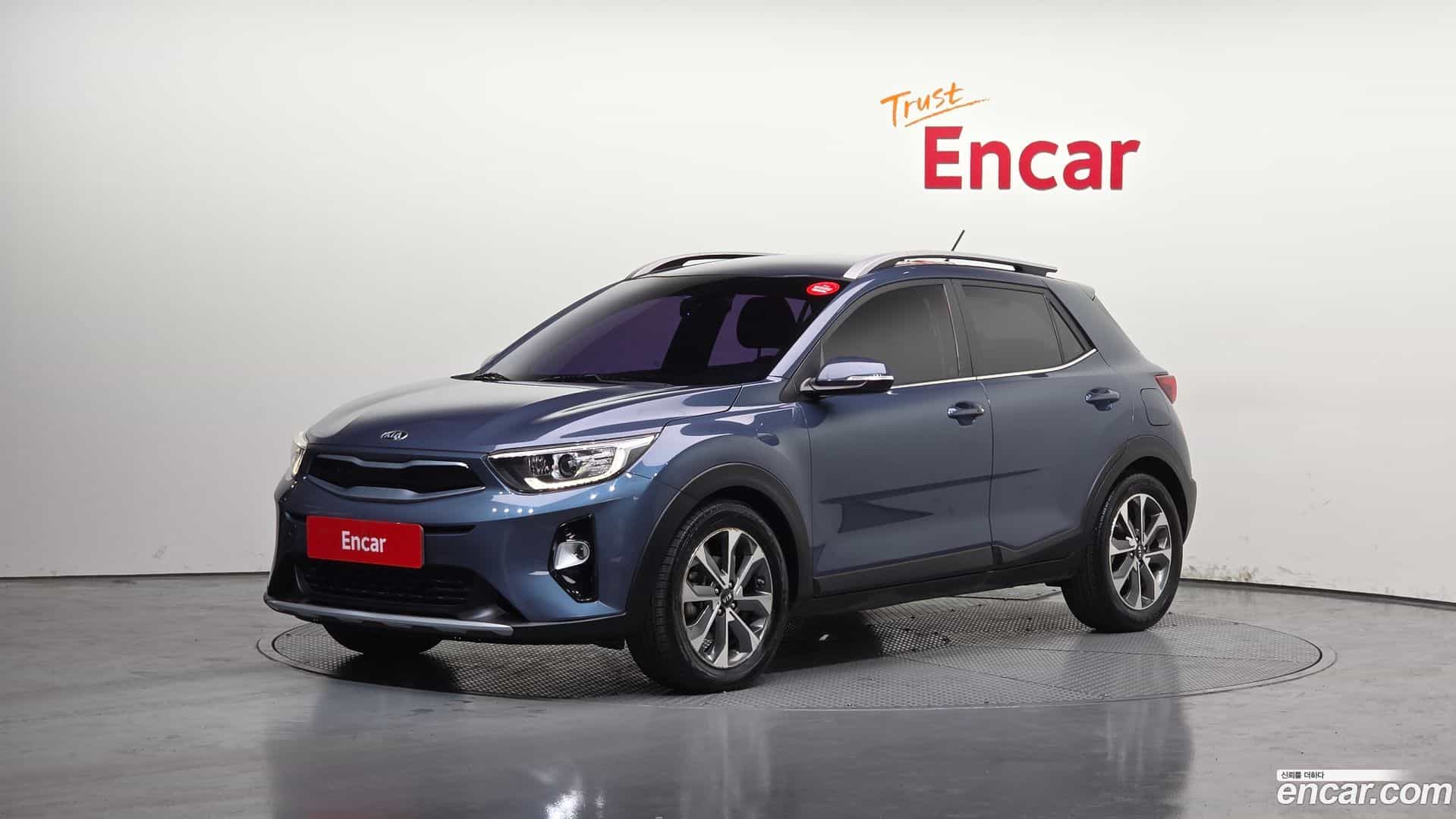 Stonic Kia 2018.11-OUTER-001