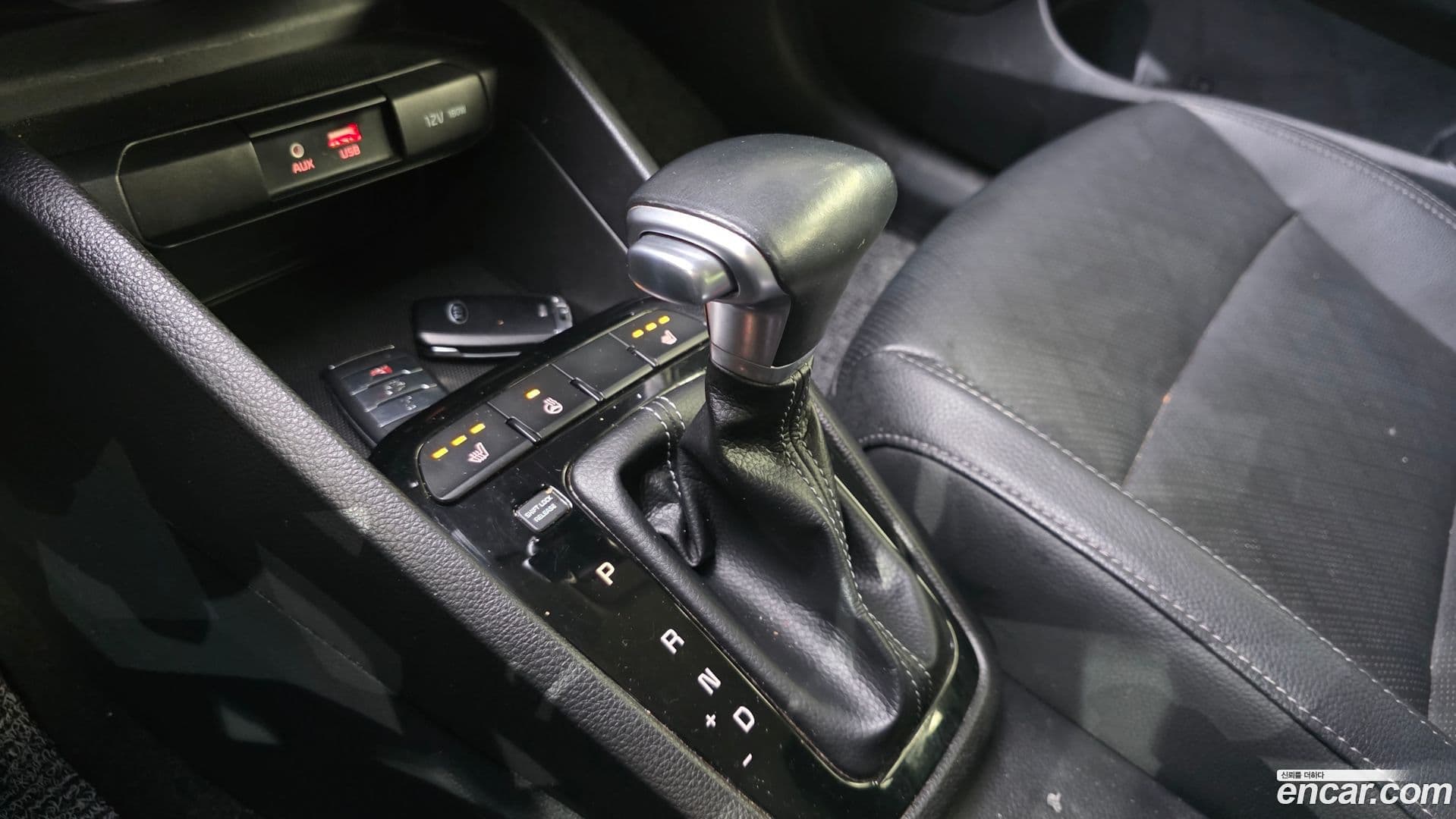 Main__Slider__Photo:Stonic Kia 2018.11-8