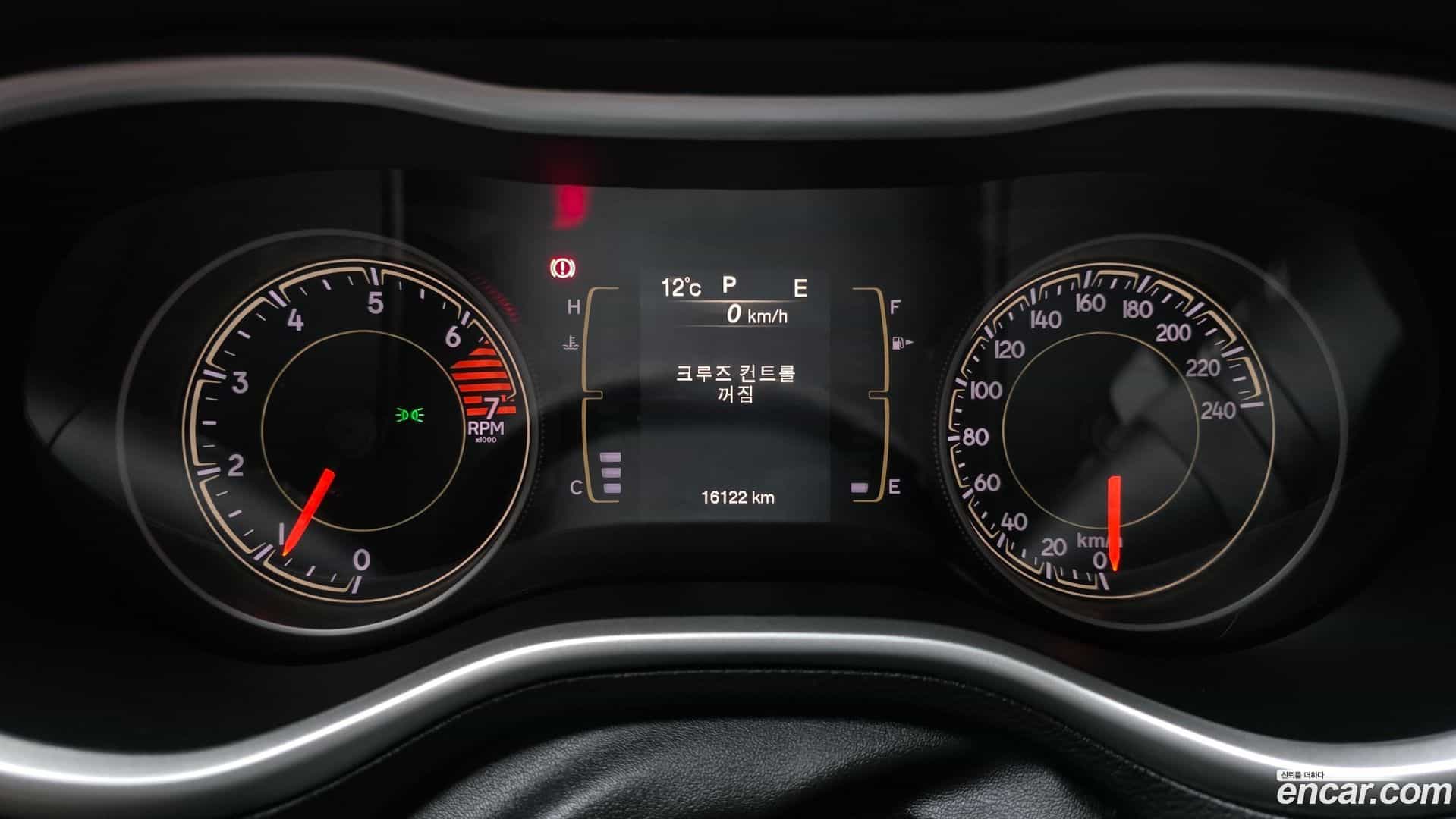 Cherokee Jeep 2017.7-INNER-008