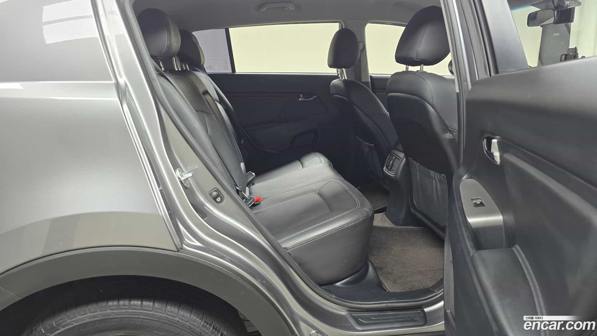 Sportage Kia 2015.6-OPTION-016