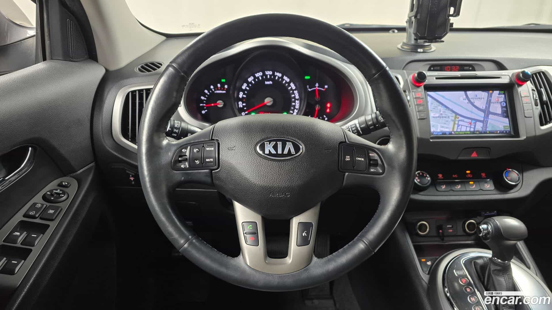 Sportage Kia 2015.6-OPTION-017