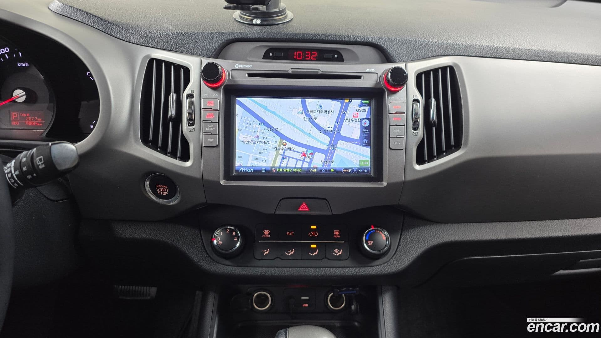 Main__Slider__Photo:Sportage Kia 2015.6-13