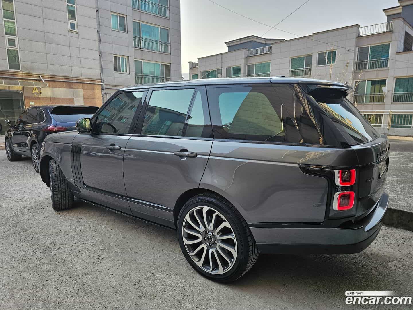 Range Rover Land Rover 2015.1-OUTER-003