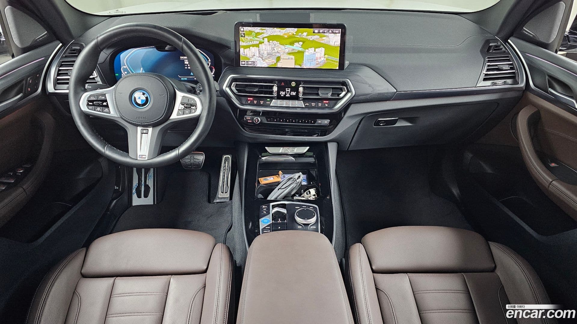 Main__Slider__Photo:iX3 BMW 2024.5-6