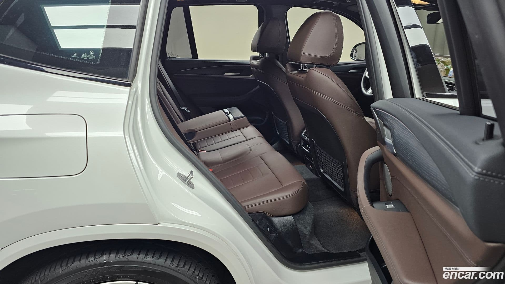 Main__Slider__Photo:iX3 BMW 2024.5-11