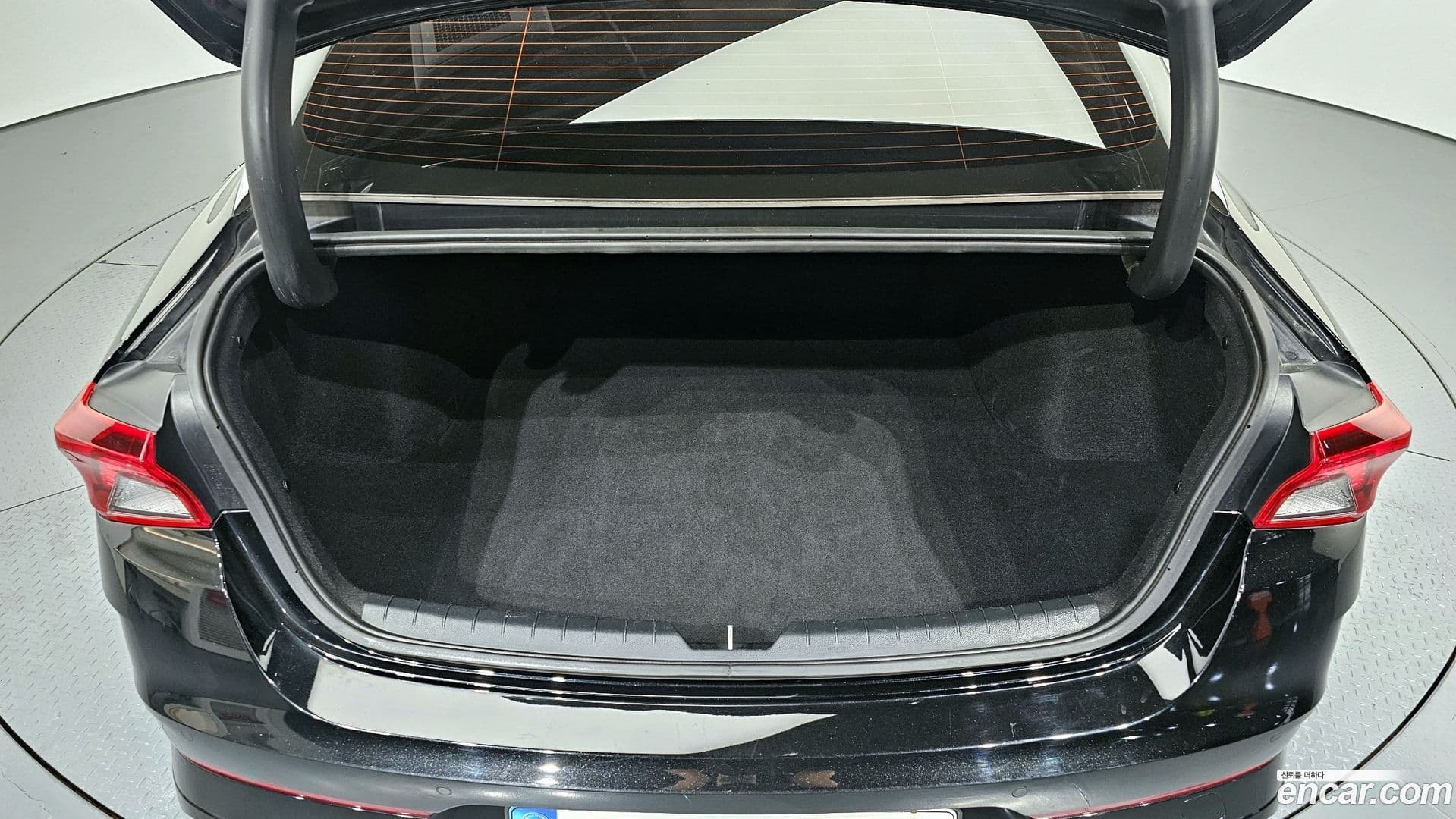 Main__Slider__Photo:K5 Kia 2022.9-19