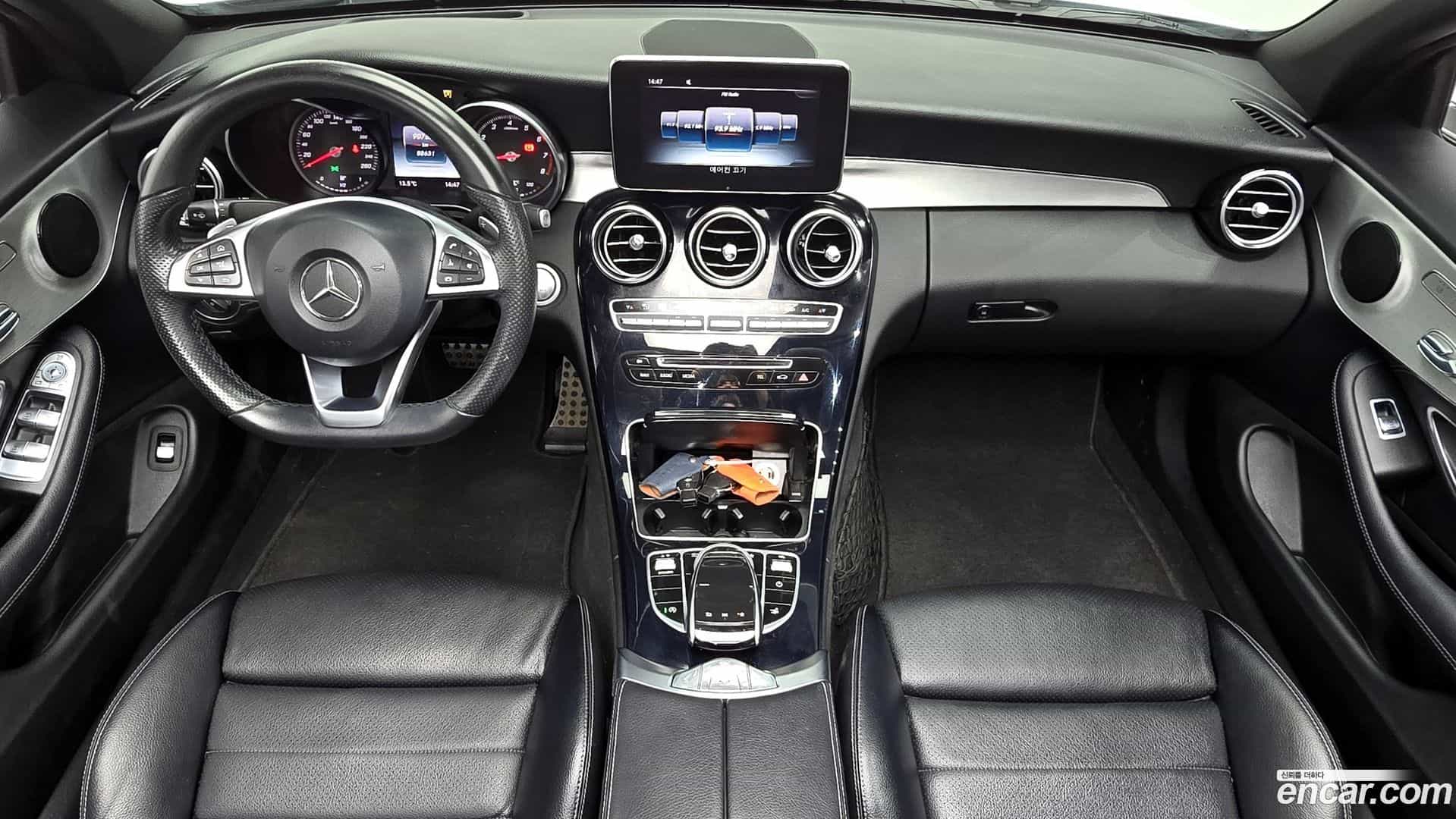 C-Class Mercedes-Benz 2017.5-INNER-007