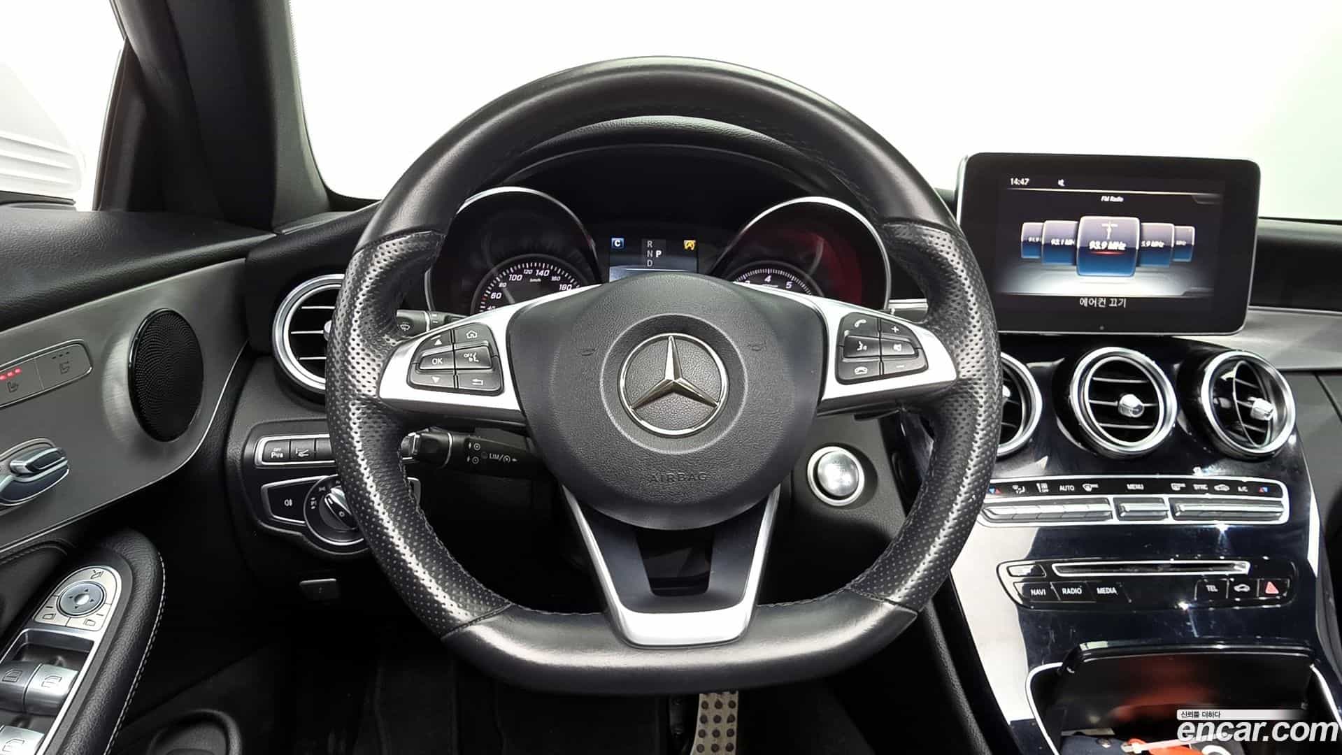 C-Class Mercedes-Benz 2017.5-OPTION-017