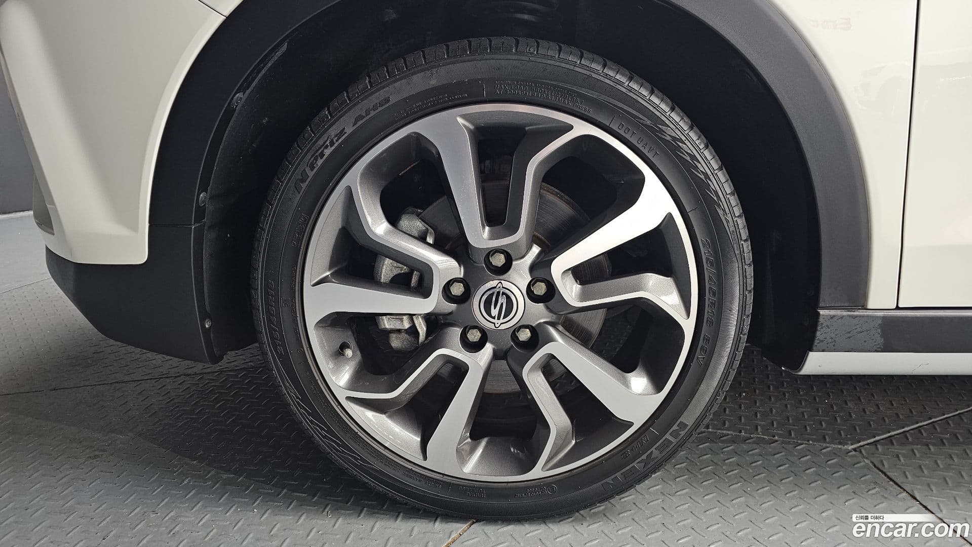 Main__Slider__Photo:TIBOLI KG_Mobility_Ssangyong 2016.7-4