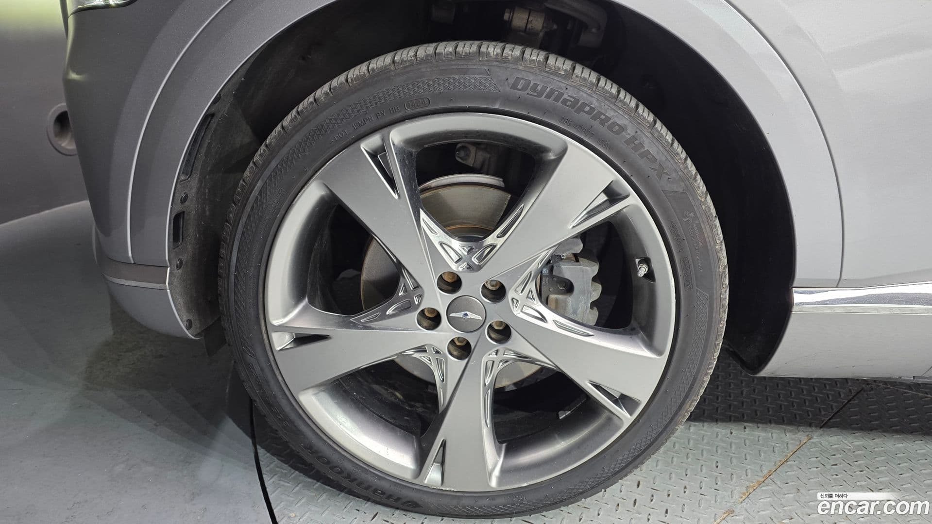 Main__Slider__Photo:GV80 Genesis 2020.10-4