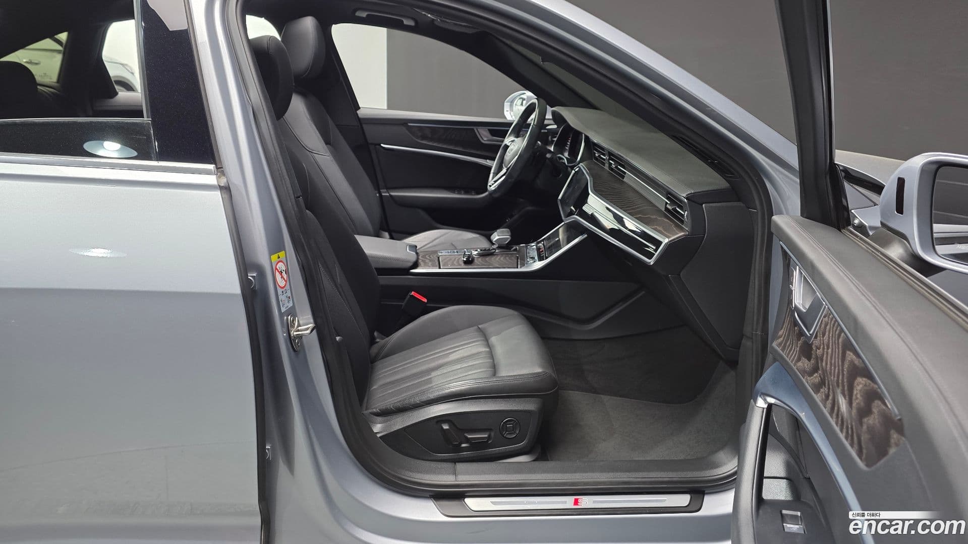 Main__Slider__Photo:A6 Audi 2021.0-10