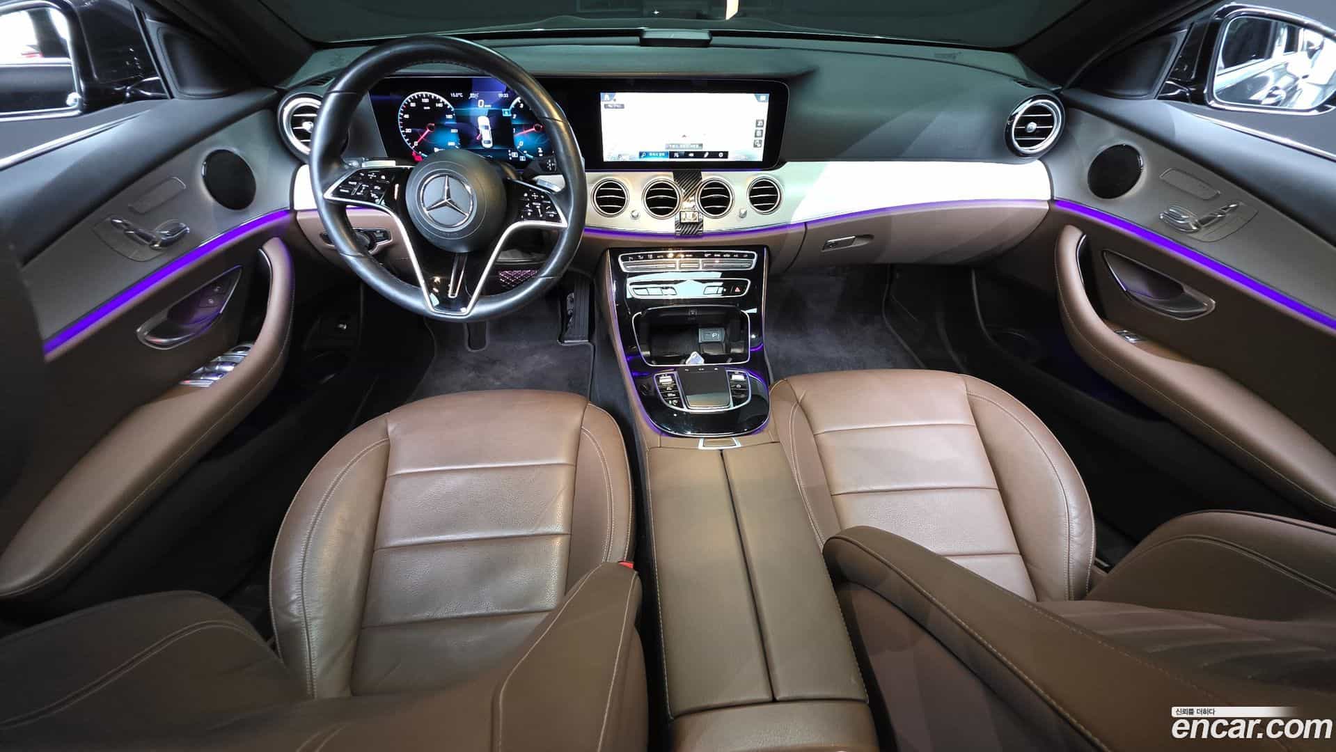 E-Class Mercedes-Benz 2020.10-INNER-007