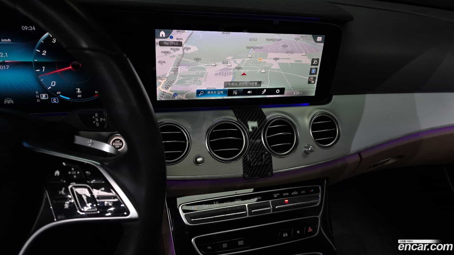 E-Class Mercedes-Benz 2020.10-OPTION-018