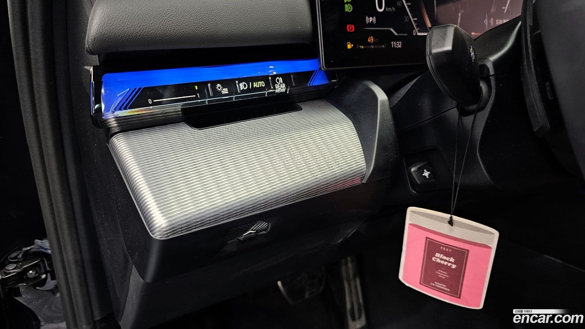 Main__Slider__Photo:5-Series BMW 2025.9-13