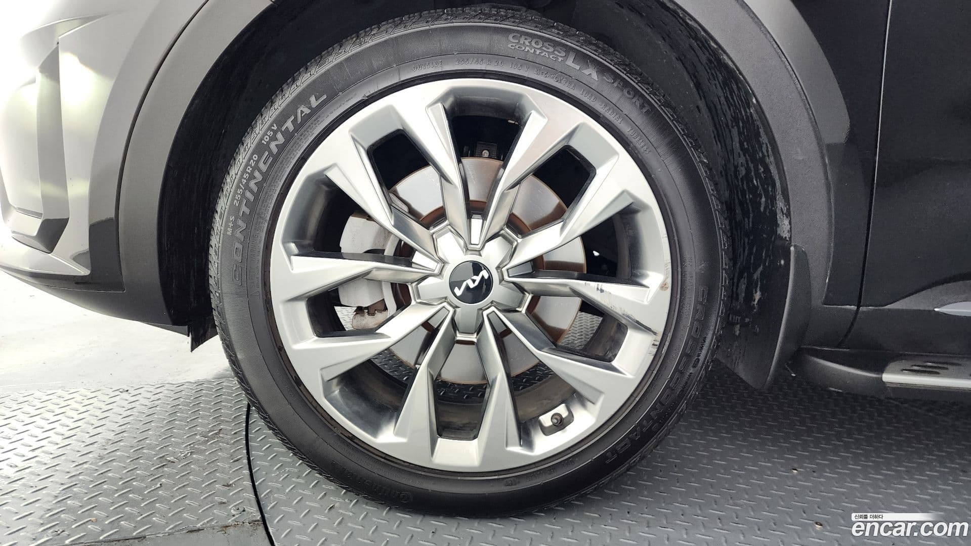 Main__Slider__Photo:Sorento Kia 2021.6-4