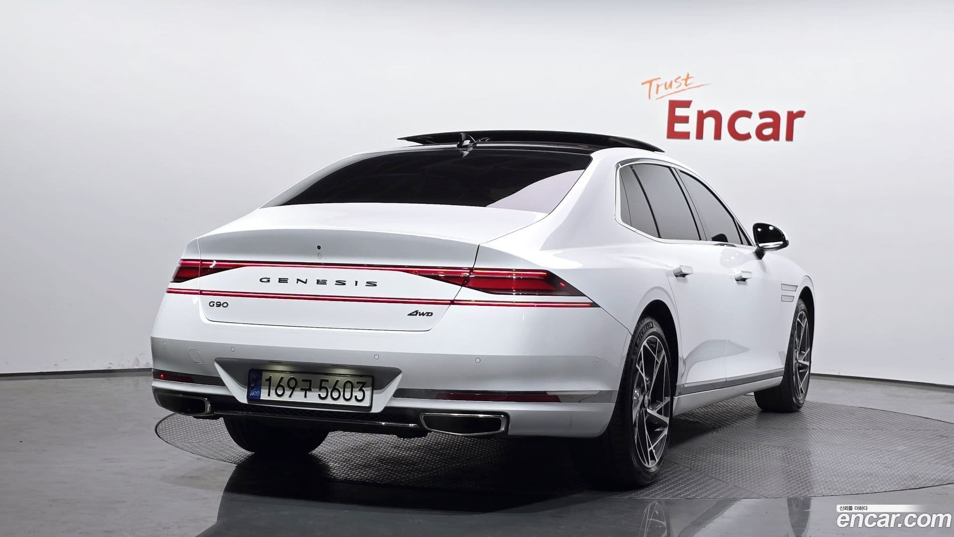 Main__Slider__Photo:G90 Genesis 2022.2-1