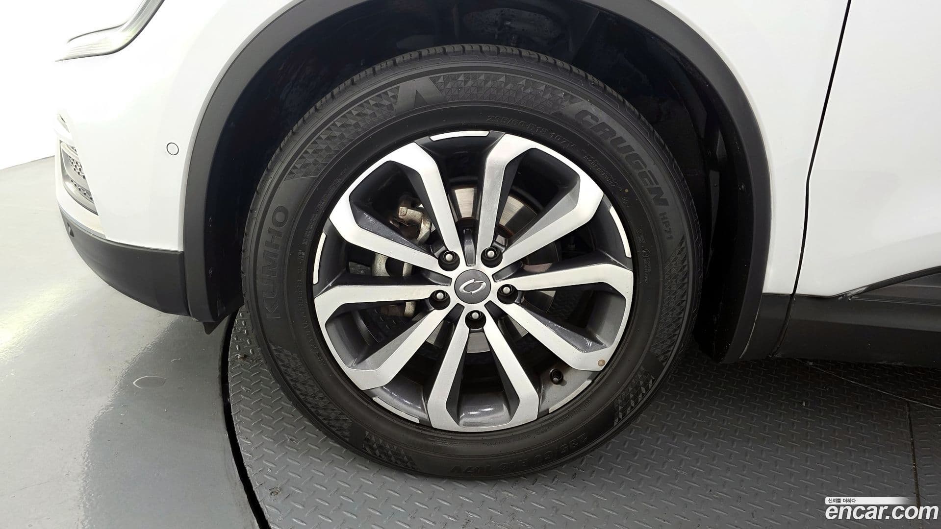 Main__Slider__Photo:QM6 Renault-KoreaSamsung 2020.10-4