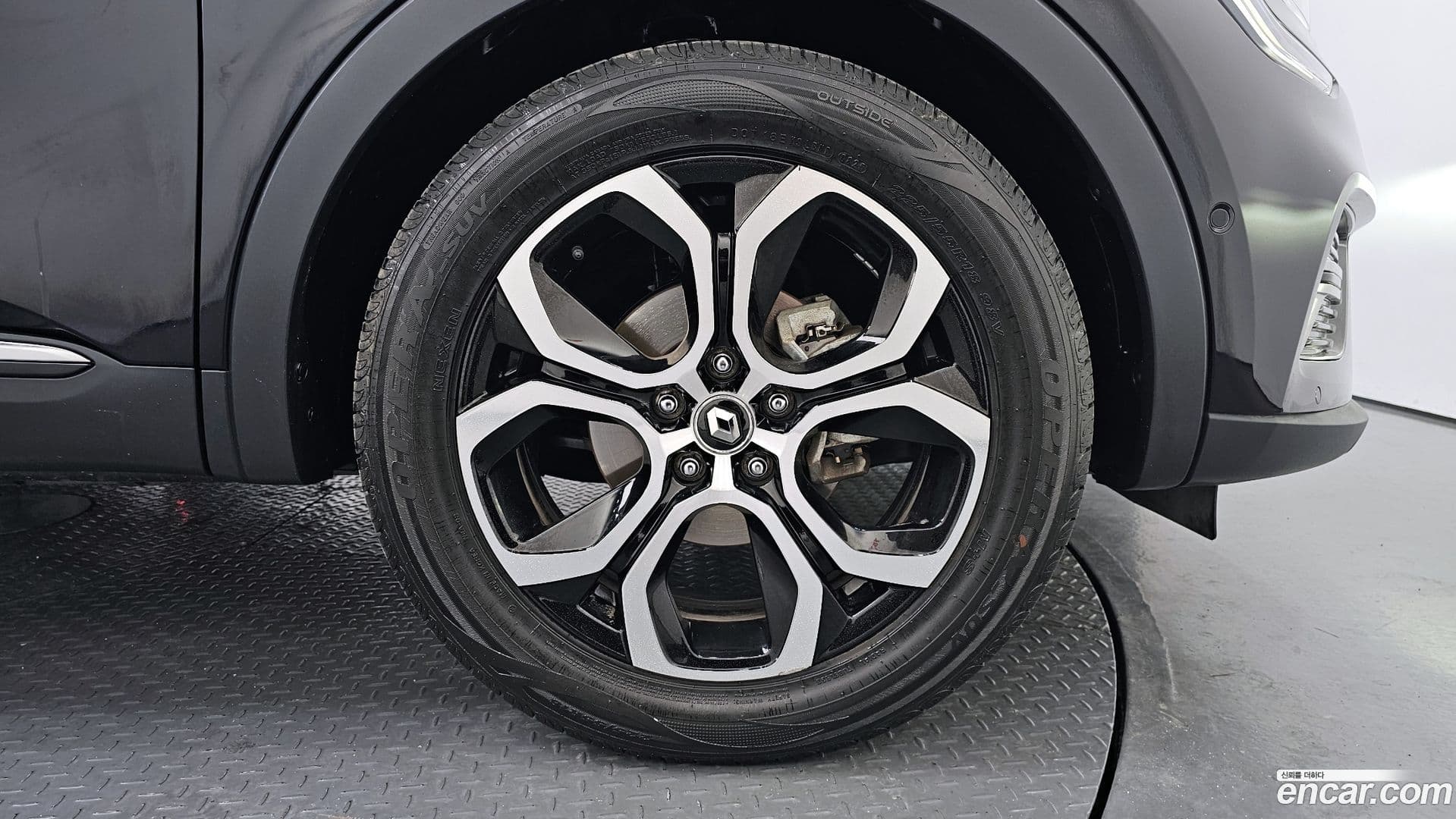 Main__Slider__Photo:XM3 Renault-KoreaSamsung 2021.9-4