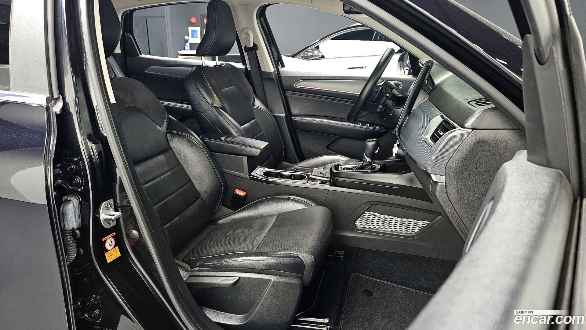 Main__Slider__Photo:XM3 Renault-KoreaSamsung 2021.9-9