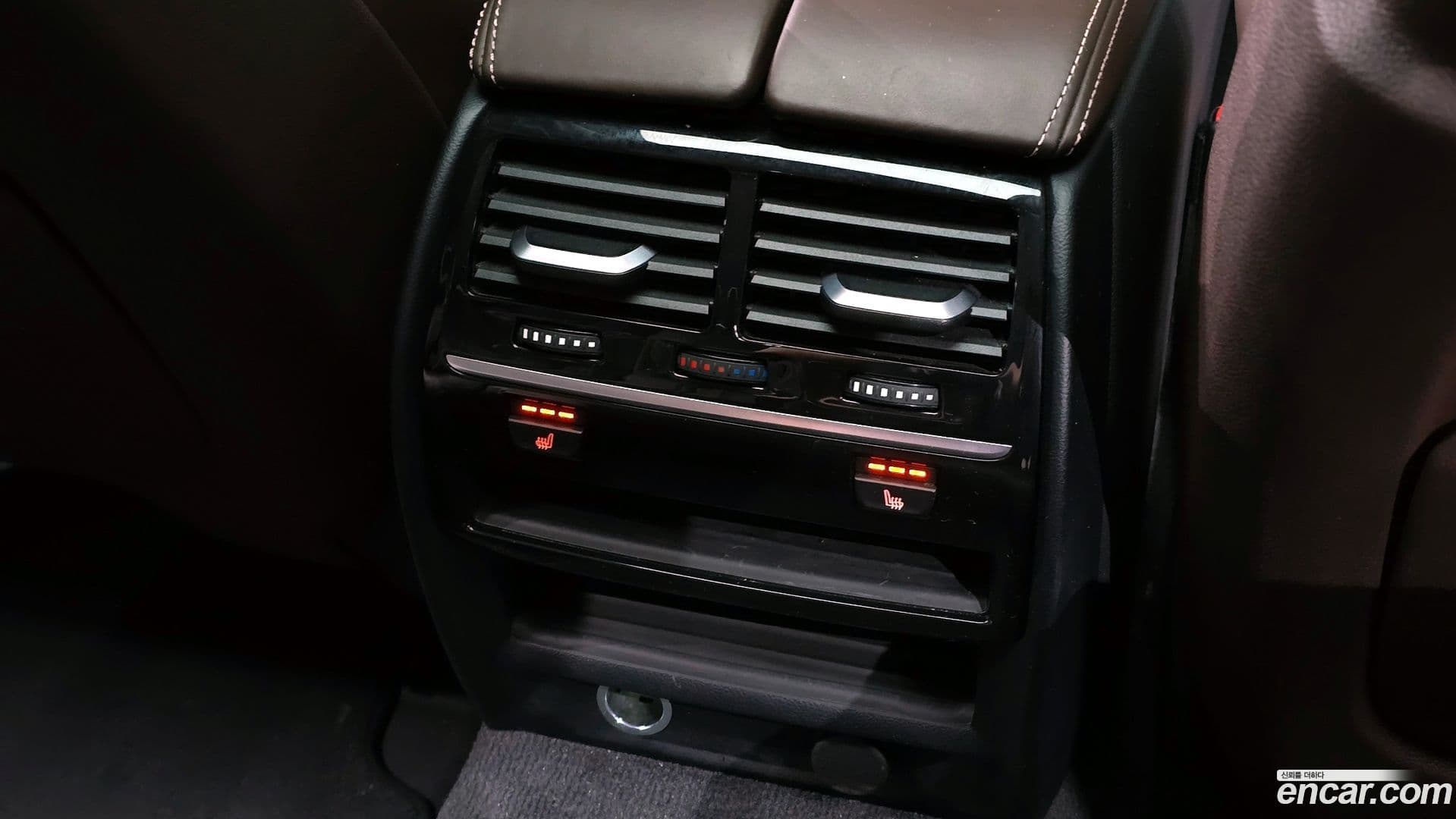 Main__Slider__Photo:5-Series BMW 2019.9-19