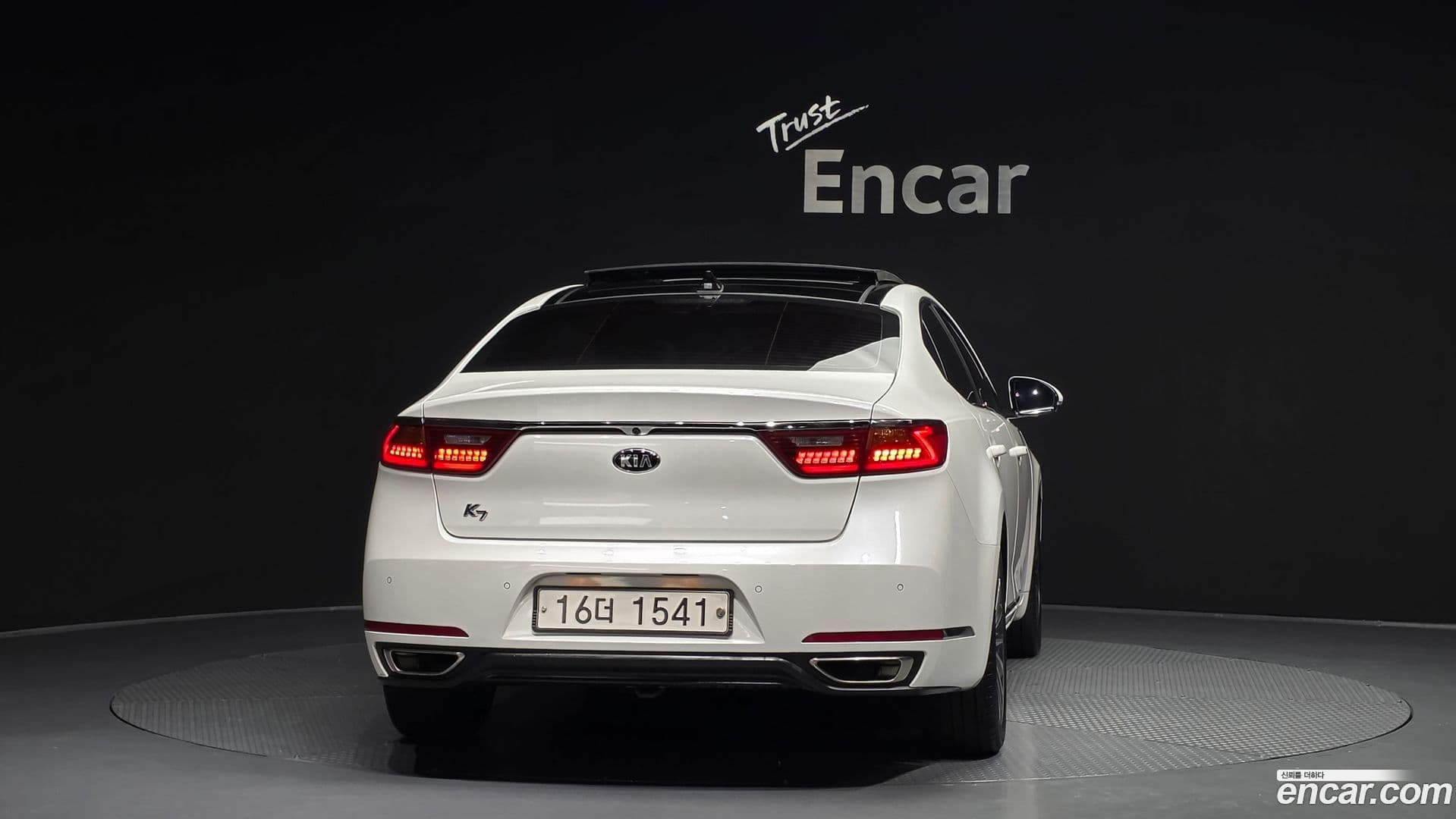 Main__Slider__Photo:K7 Kia 2017.9-3