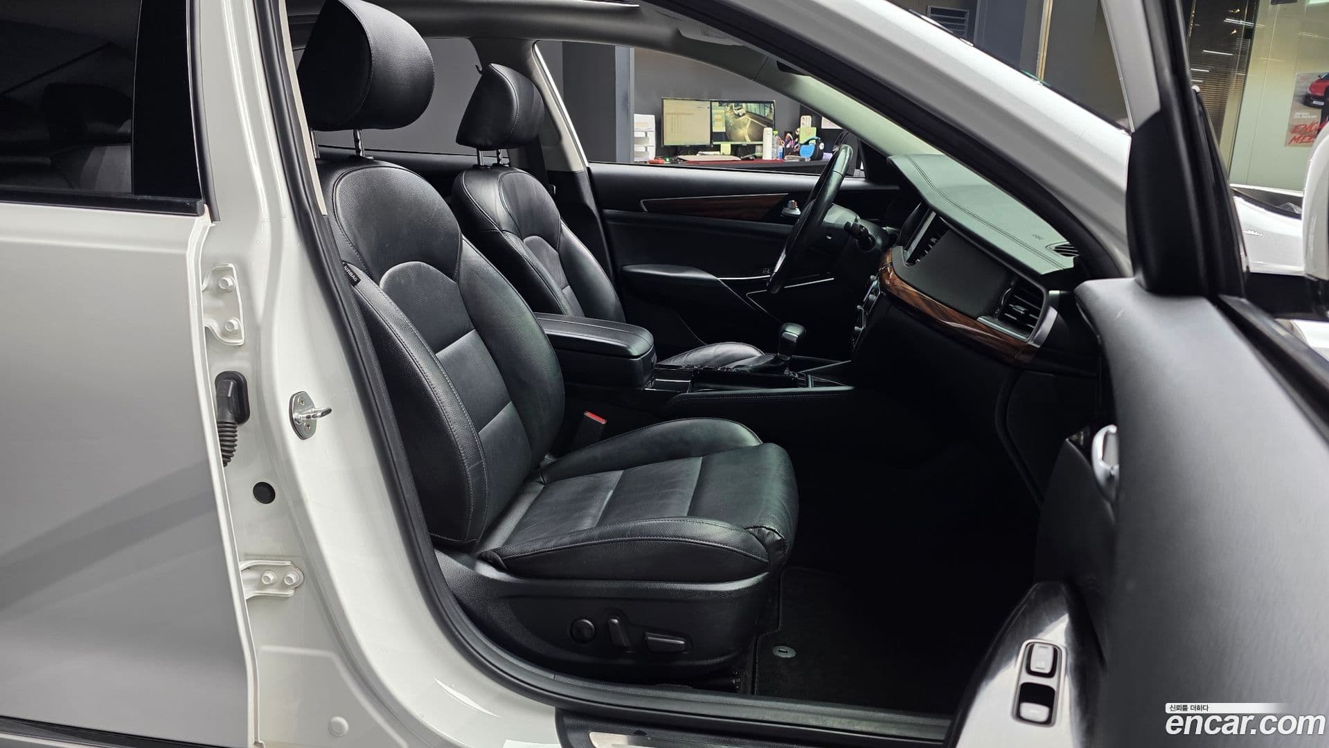 Main__Slider__Photo:K7 Kia 2017.9-10