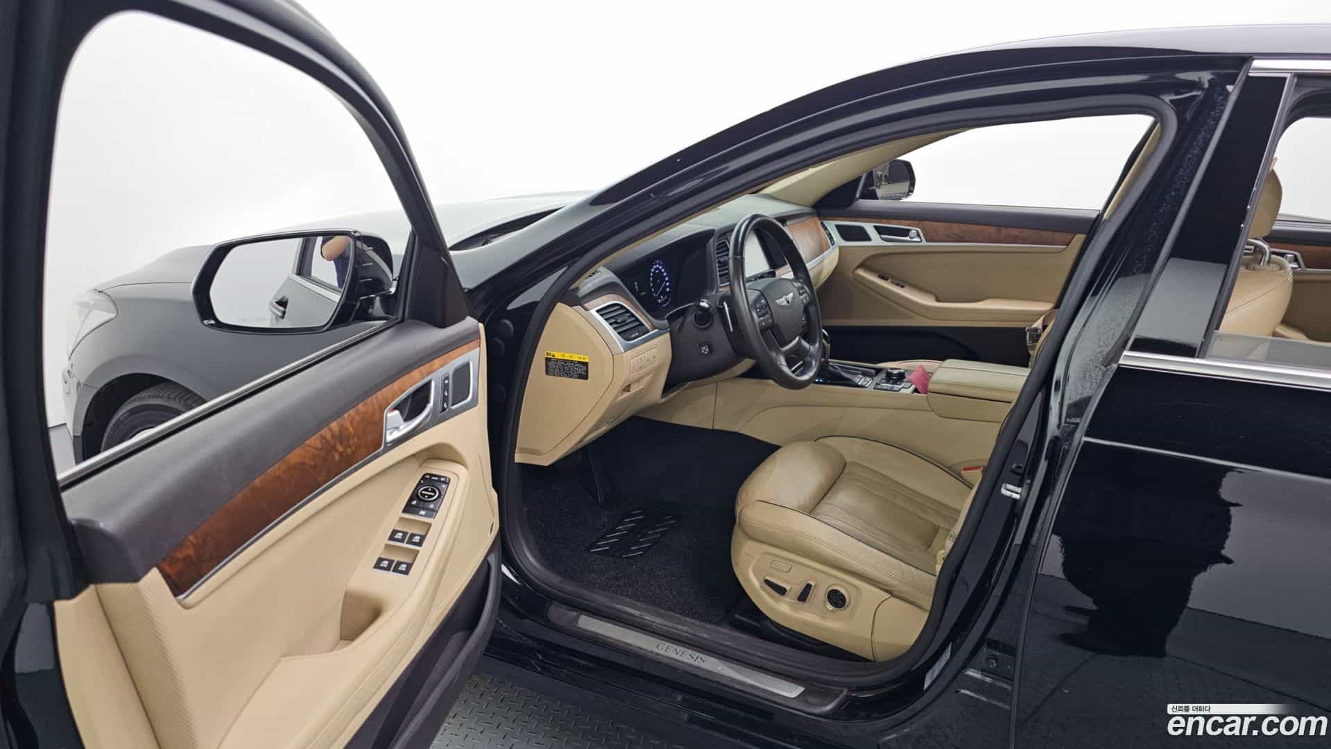 Genesis Hyundai 2014.4-INNER-010