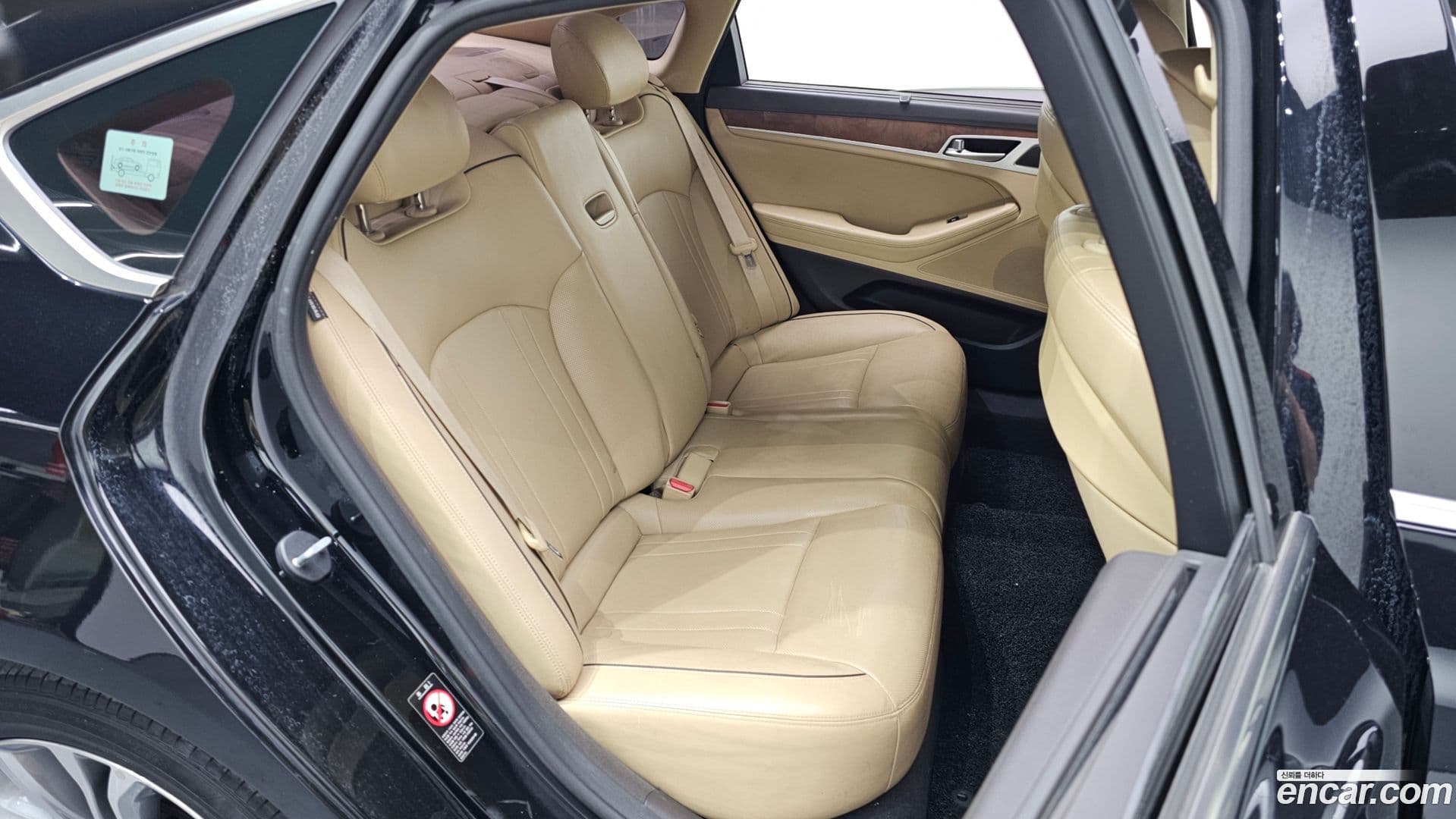 Main__Slider__Photo:Genesis Hyundai 2014.4-11