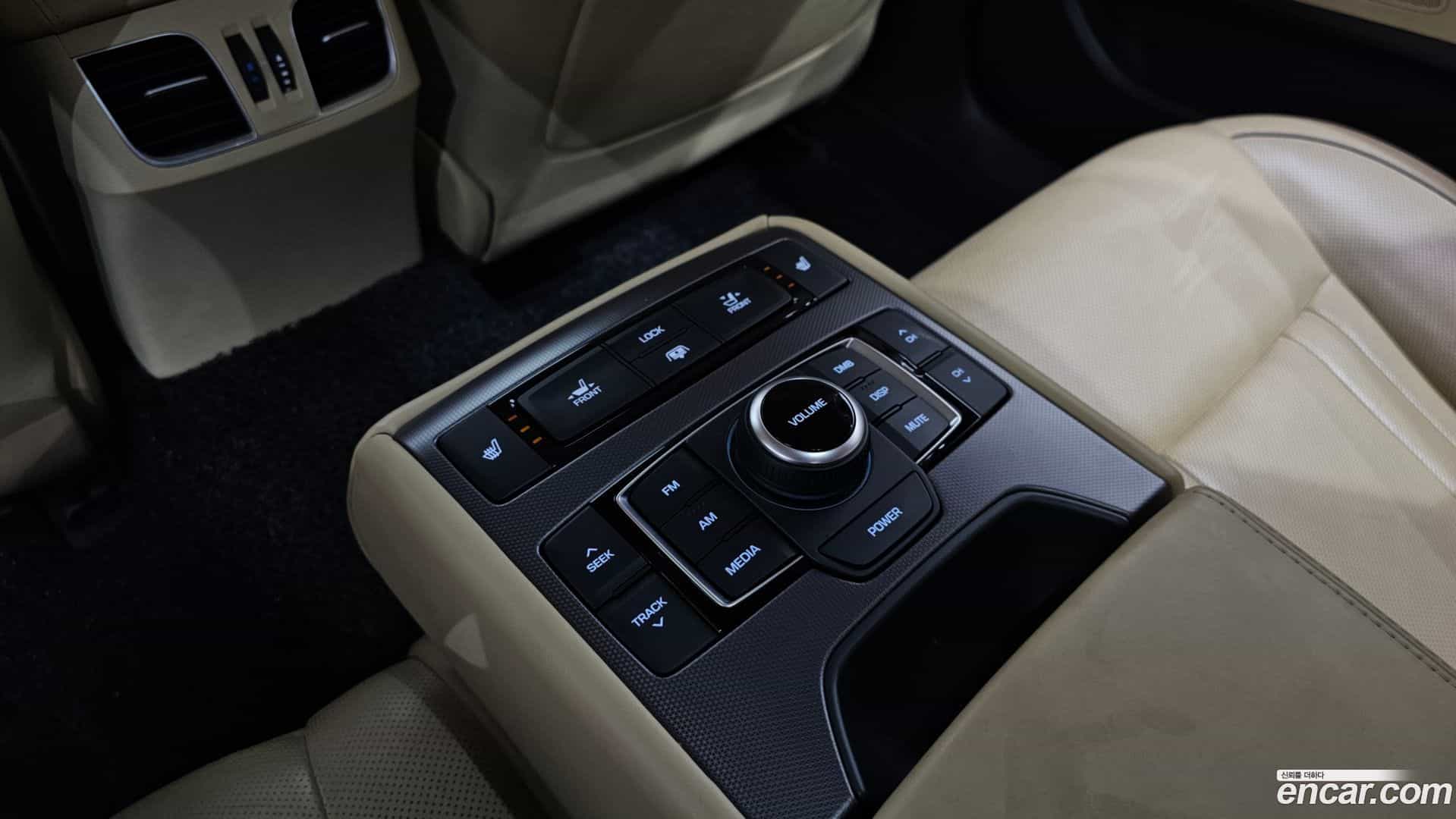 Genesis Hyundai 2014.4-OPTION-023