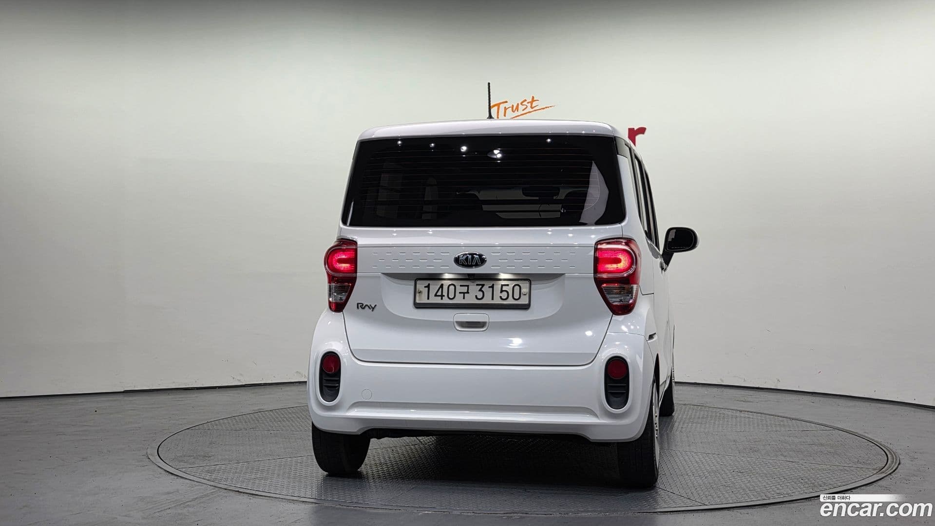 Main__Slider__Photo:RAY Kia 2018.6-3