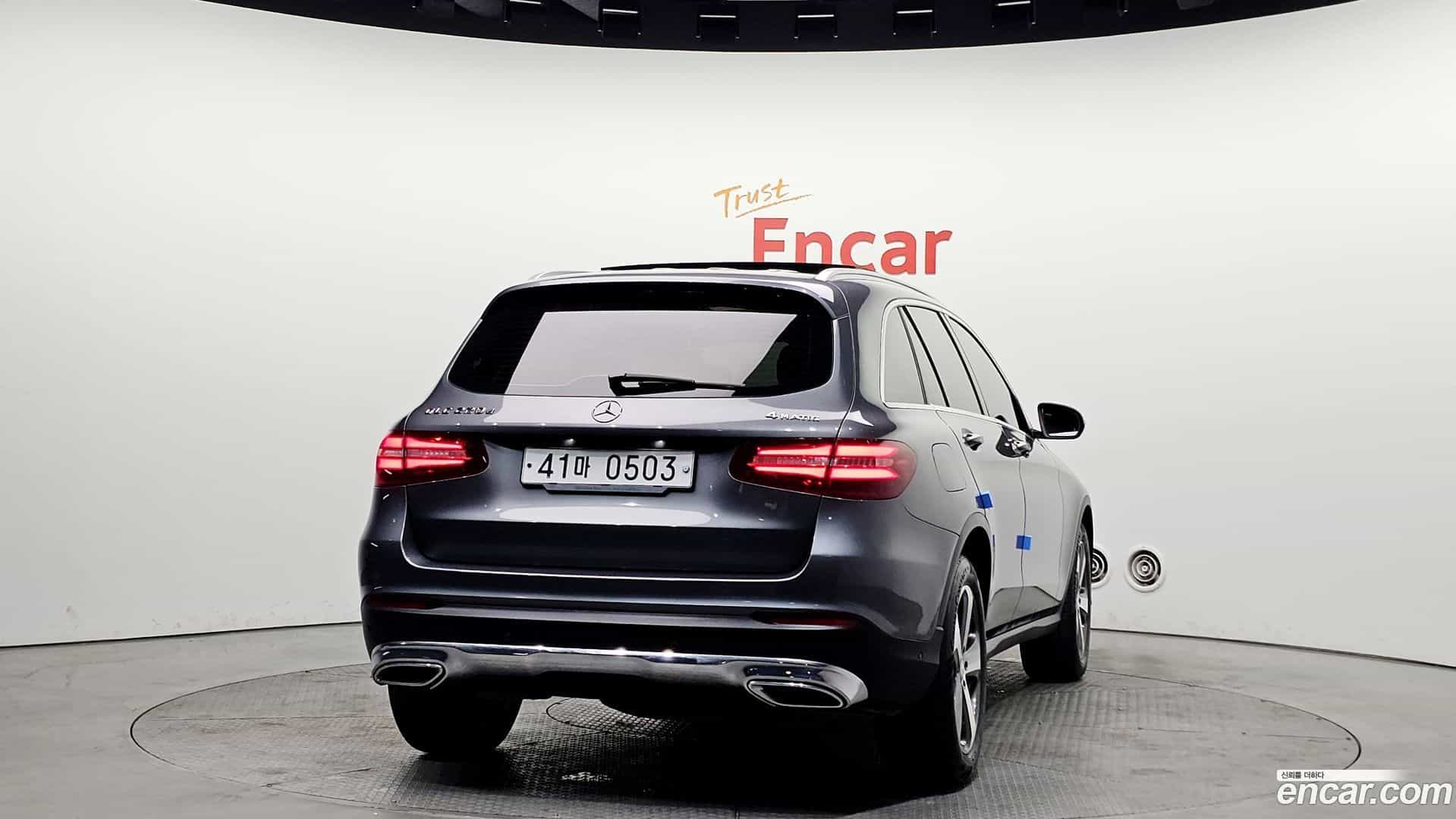 GLC-Class Mercedes-Benz 2016.5-OUTER-004