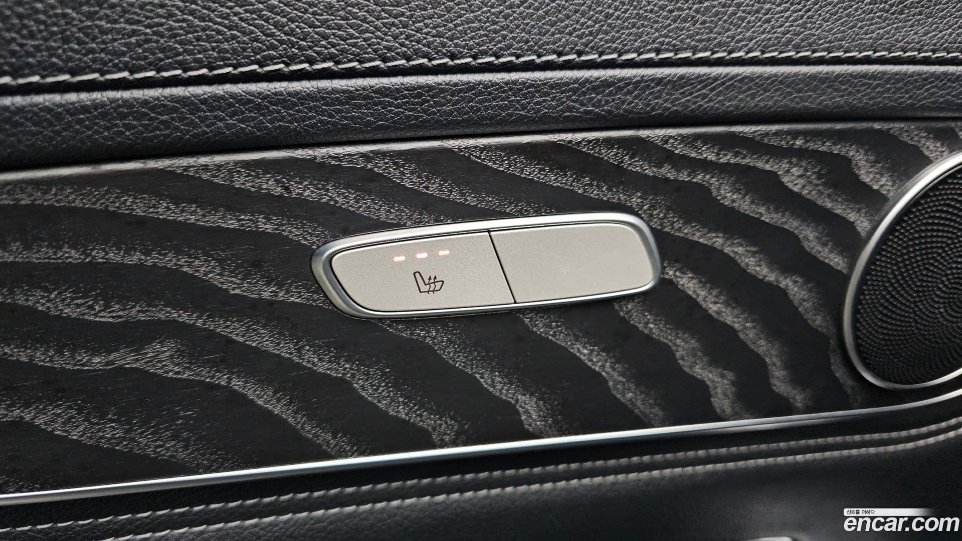 Main__Slider__Photo:GLC-Class Mercedes-Benz 2016.5-16