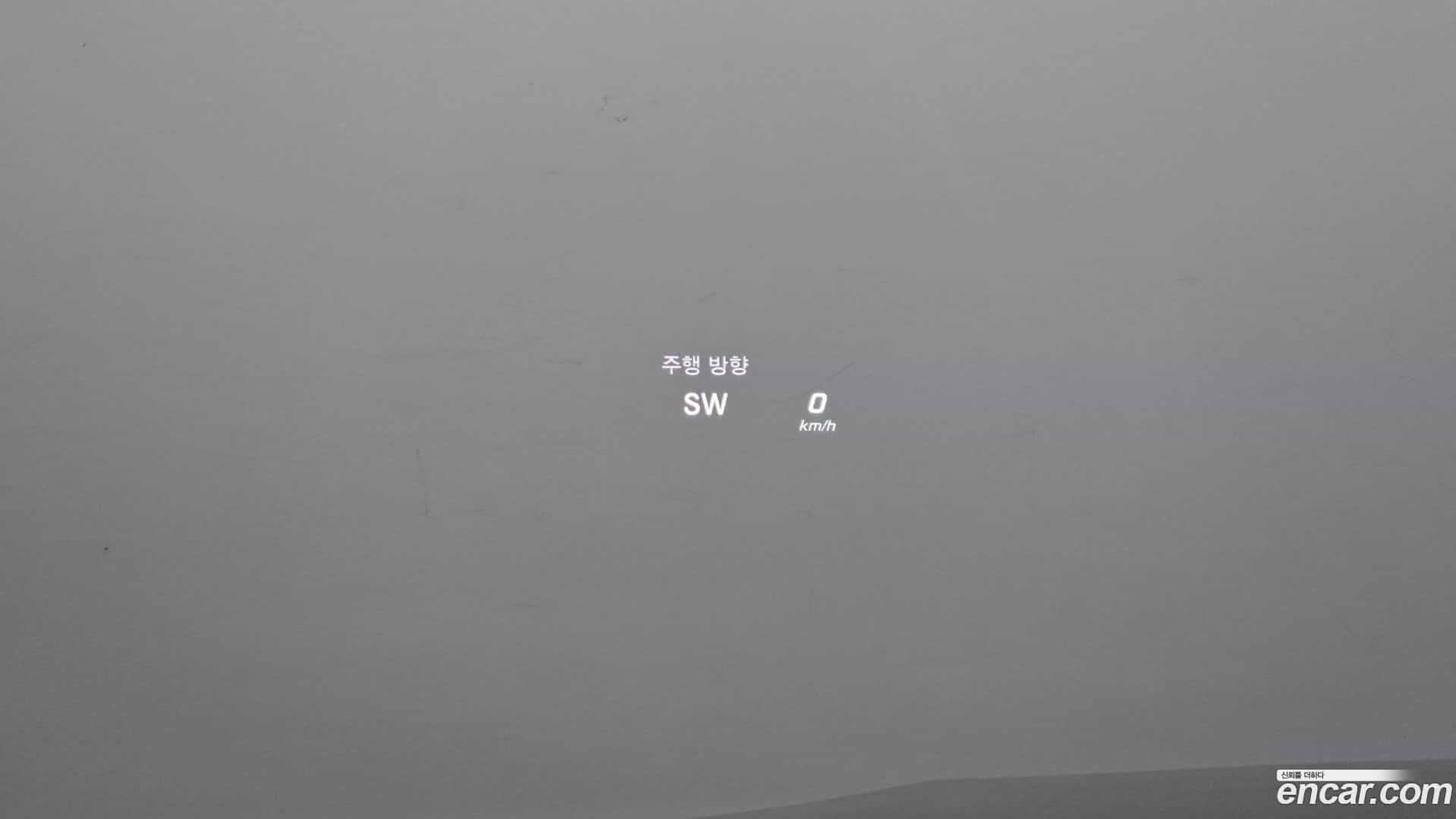 GLC-Class Mercedes-Benz 2016.5-OPTION-022